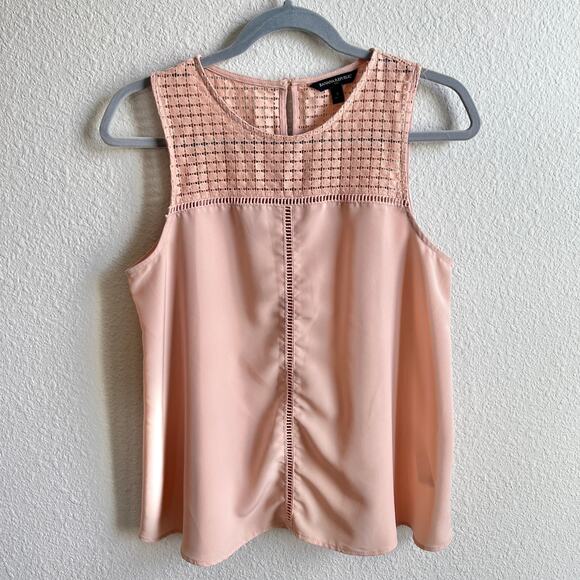 Banana Republic Factory Lace Yoke Sleeveless Top Women's S Pink Peachy Relaxed - Picture 1 of 6